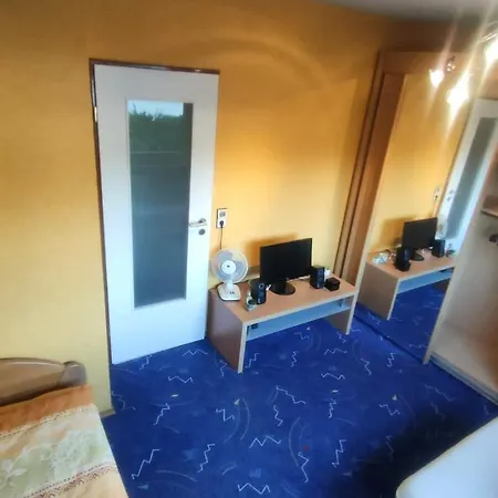 Apartamento Apartment / Ferienwohnung für 3 bis 4 Gäste