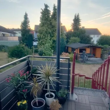 Apartamento Apartment / Ferienwohnung für 3 bis 4 Gäste Lohfelden